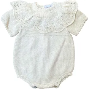 Beige gestrickter Rüschenjumpsuit für Babygirls