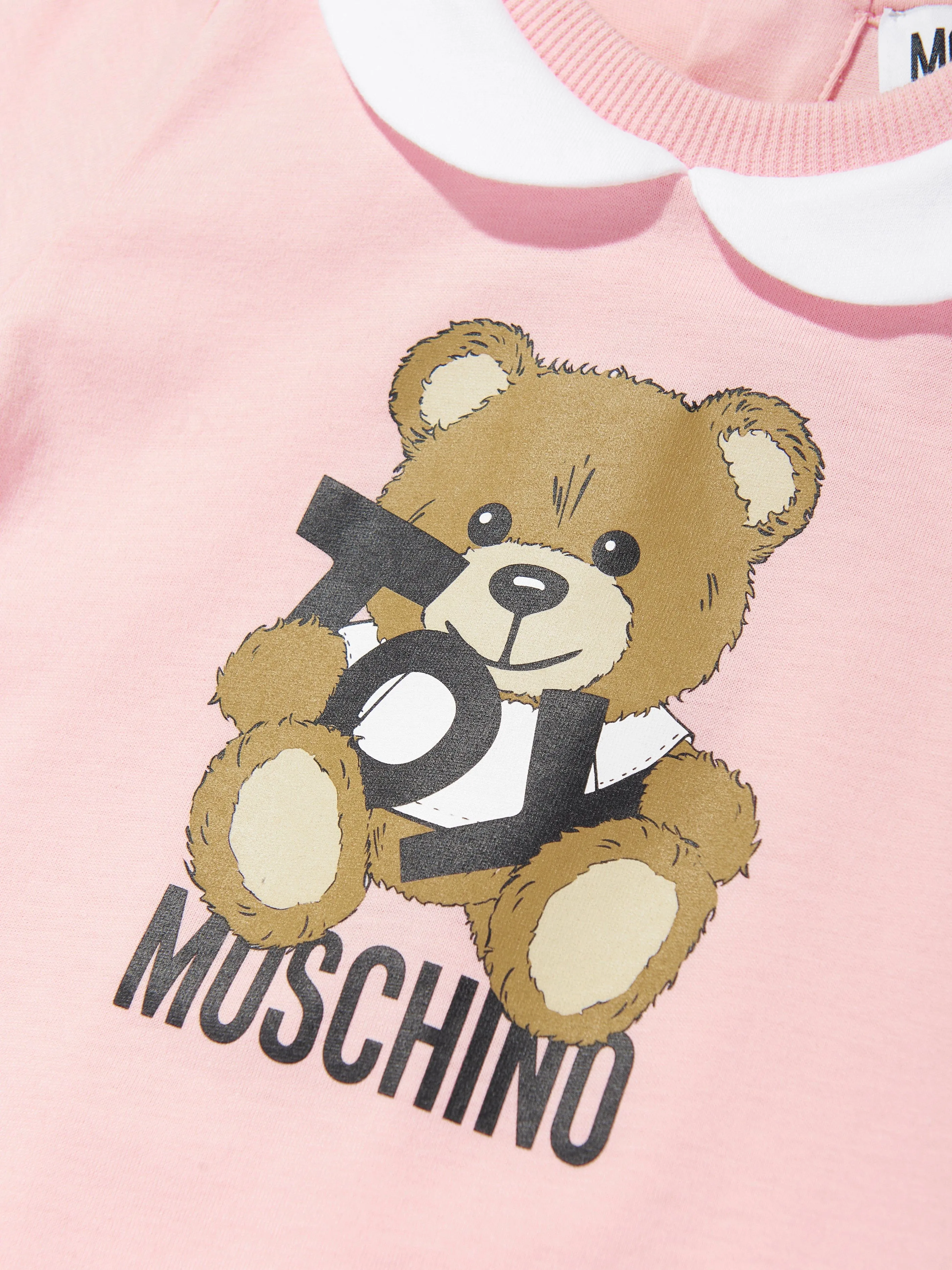 Rosa Strampler mit Teddybär-Logo für Babygirls