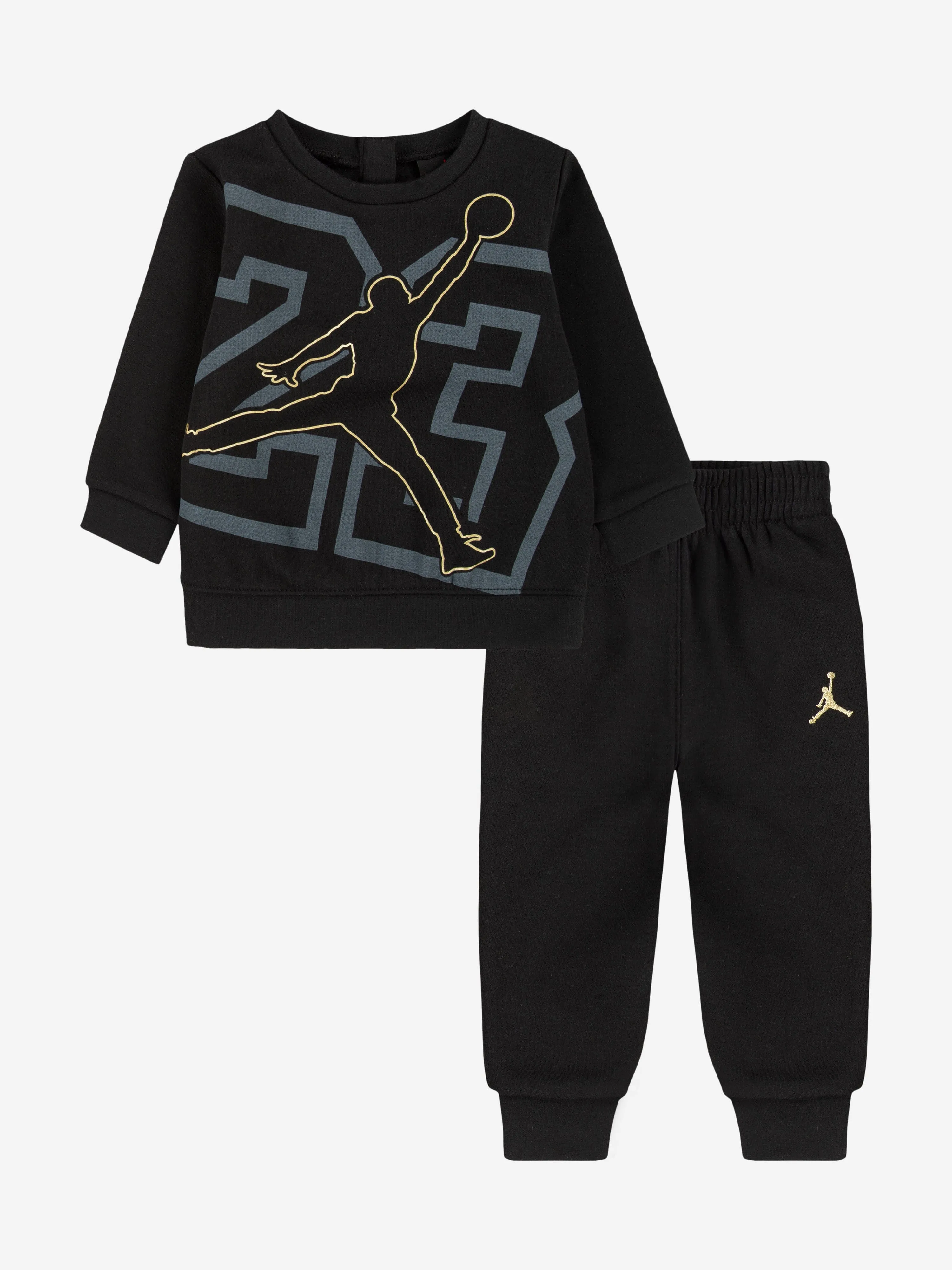 Jungs sehen mich im schwarzen Glanz-Tracksuit