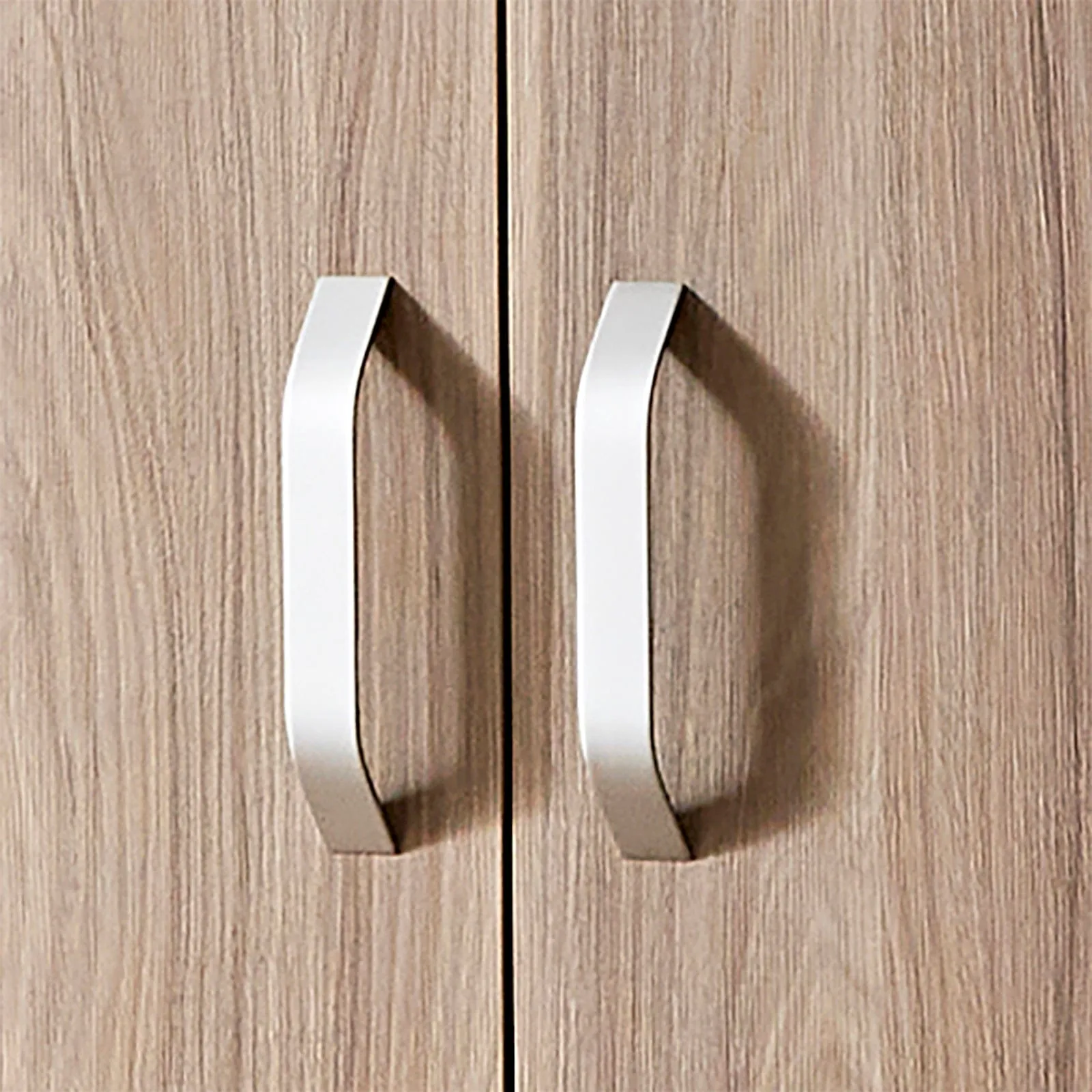 Cuddleco Ada Kleiderschrank - Weiß und Esche