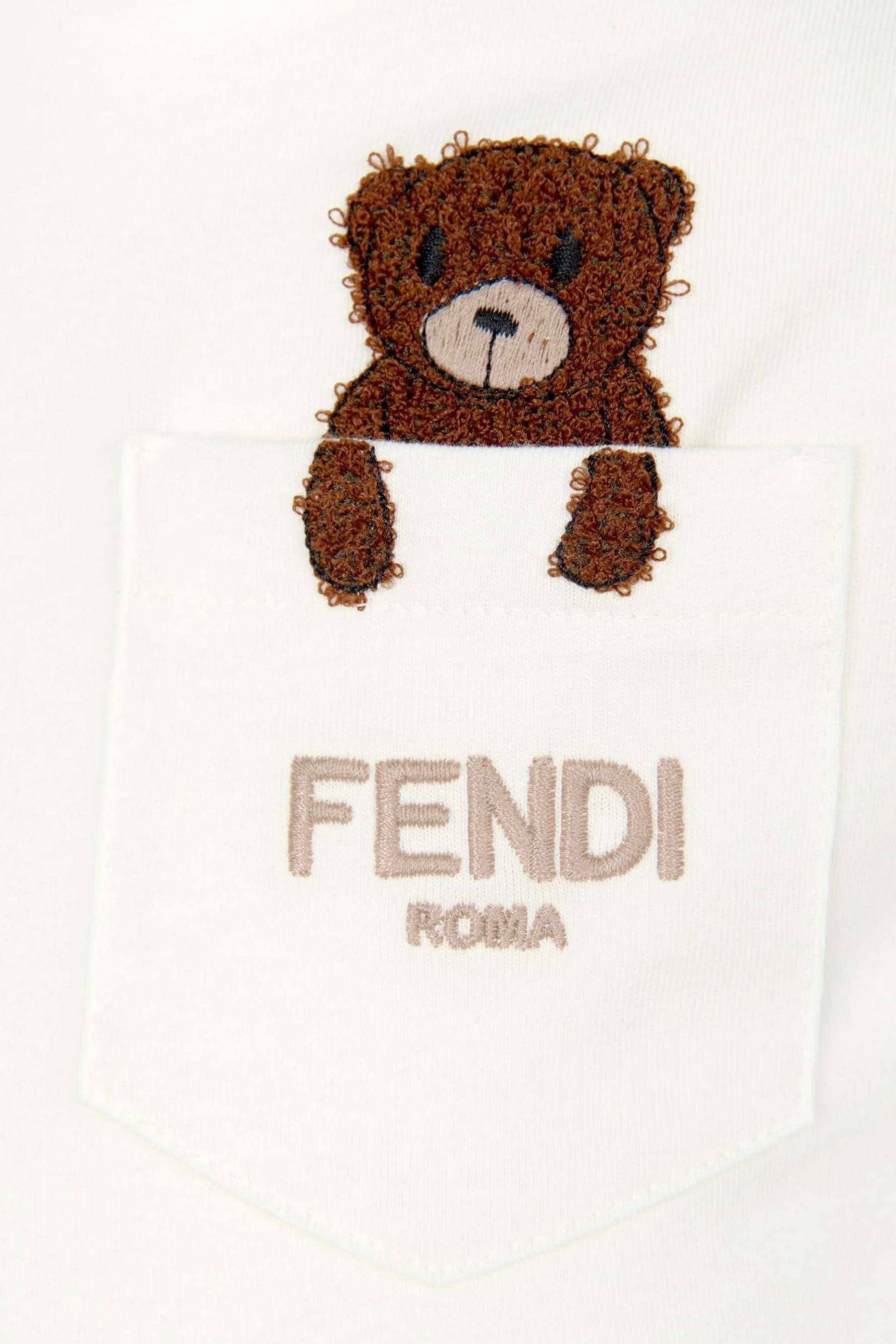 Fendi Baby-Bären-Taschen-T-Shirt in Weiß