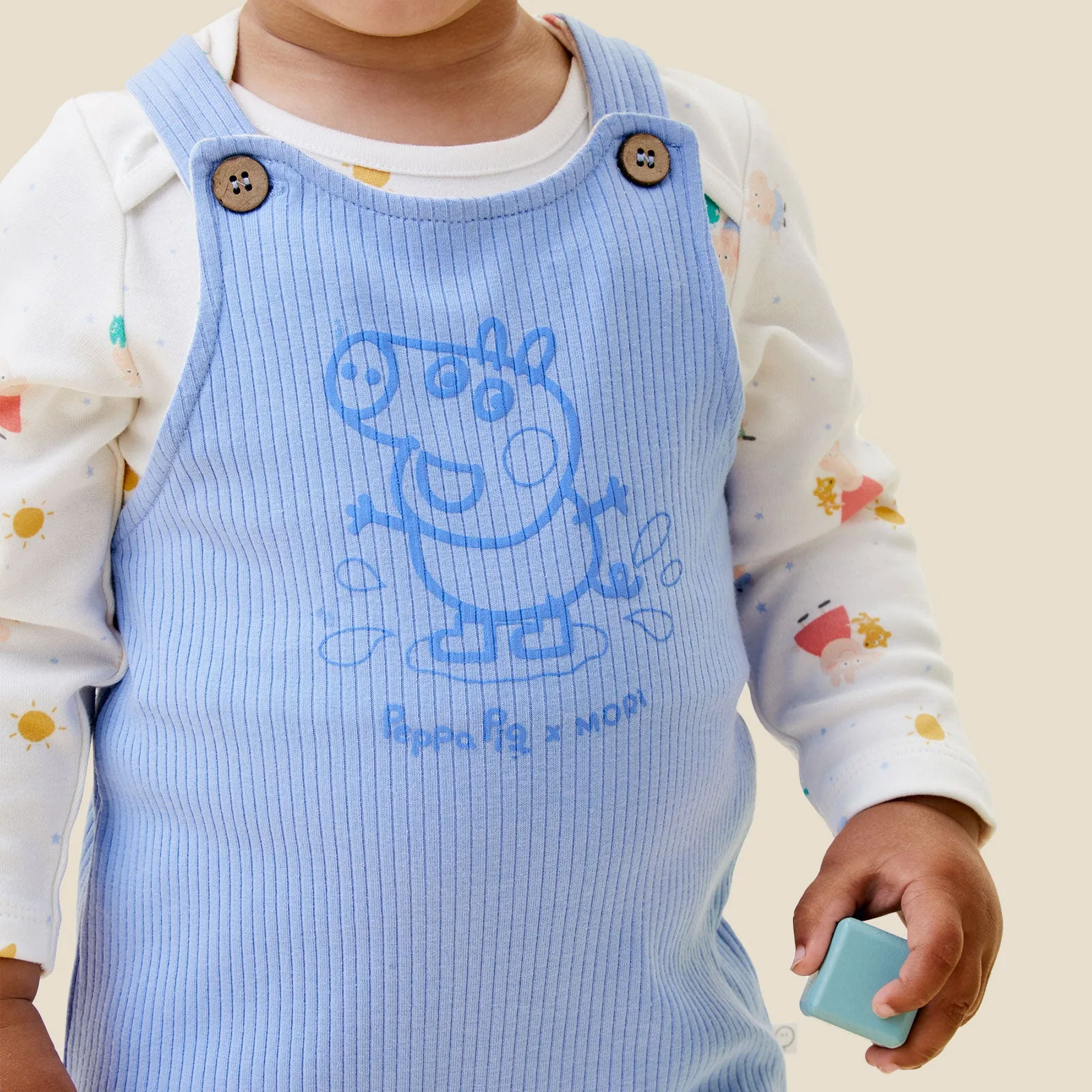 George Pig Rippen-Latzhose & Body-Outfit