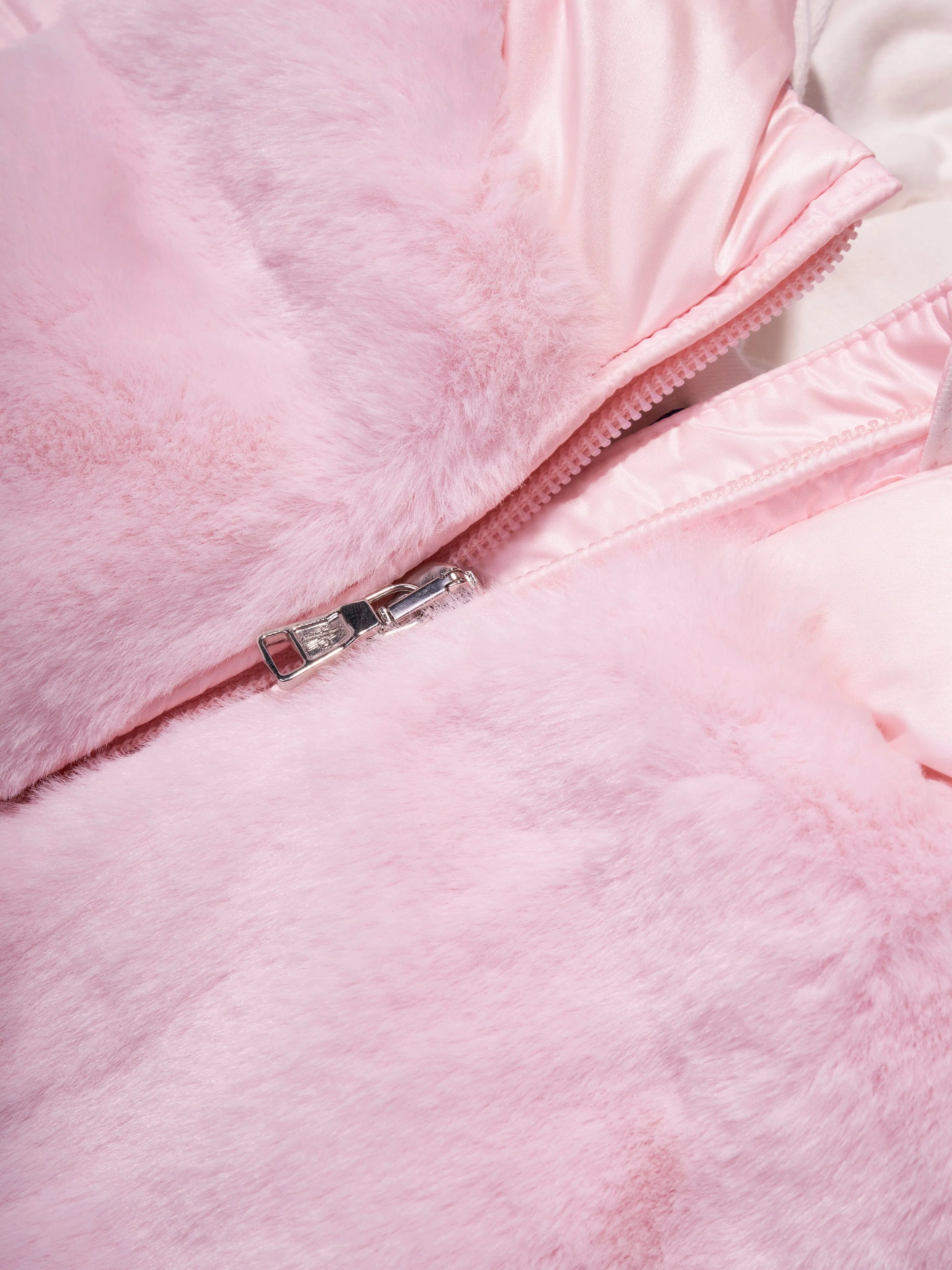 Moncler Enfant Baby Girls Daunengefütterte Natas Jacke in Rosa