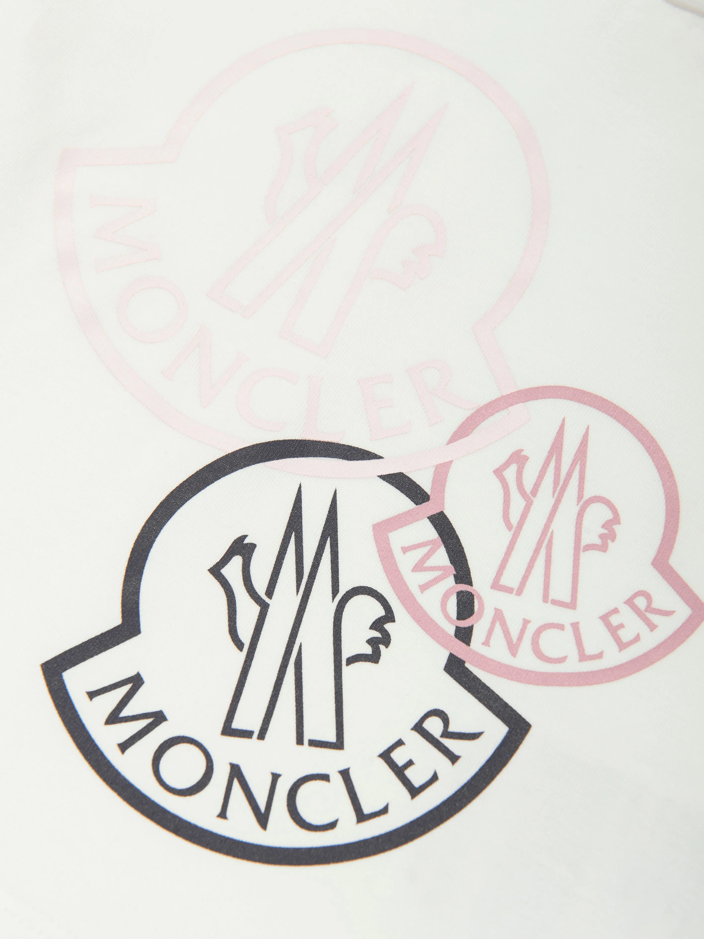 Moncler Enfant Baby Girls Logo-T-Shirt in Elfenbein