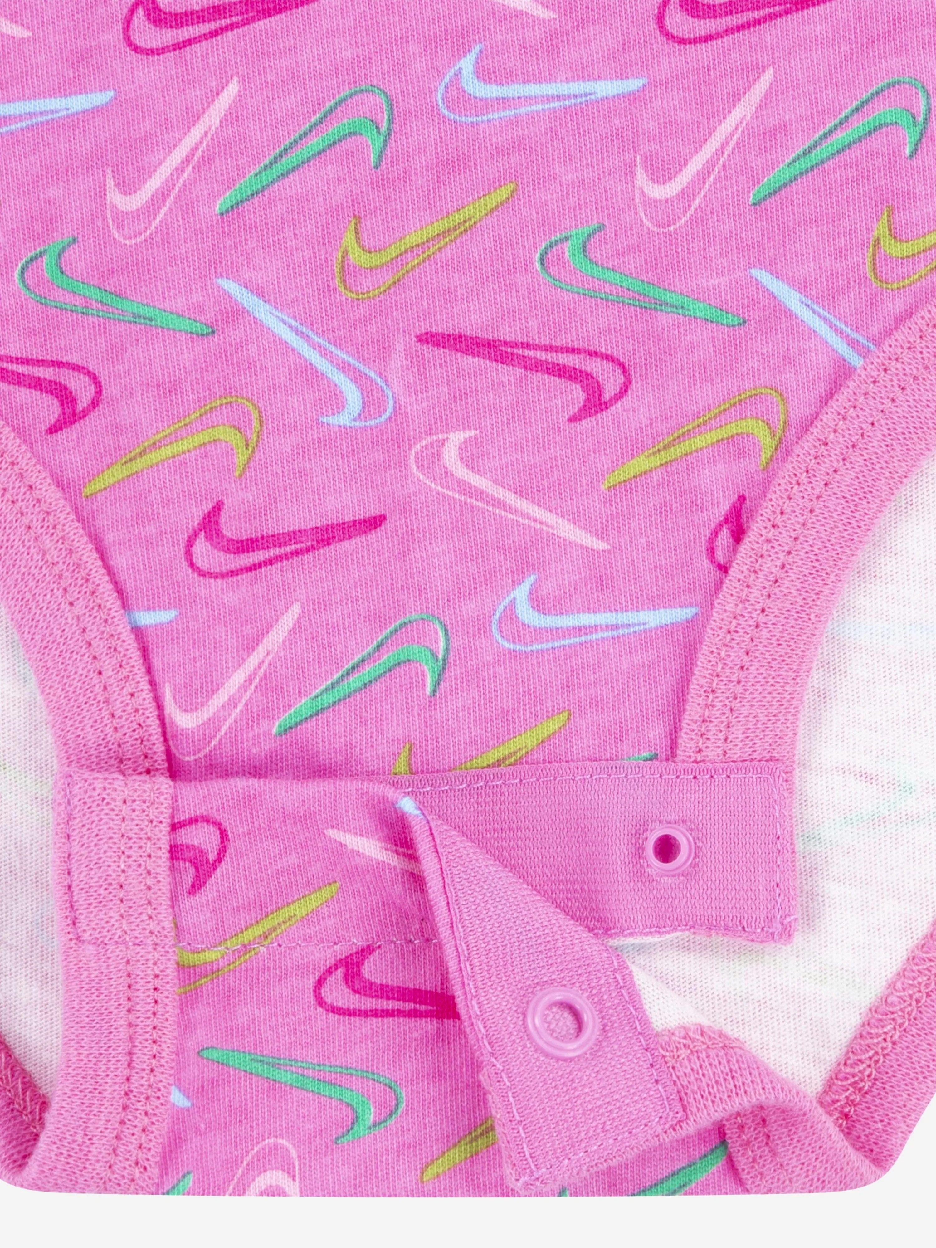Nike Baby Mädchen Swoosh Logo 3-teiliges Set in Schwarz