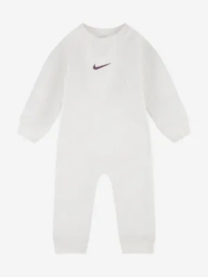 Nike Baby Readyset Strampler in Elfenbein